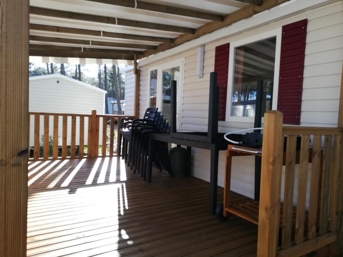 Mobilhome Saint Julien En Born Exterior foto
